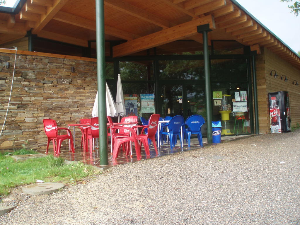 Camping Vila De 萨里亚 外观 照片